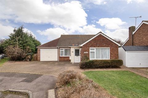 3 bedroom bungalow for sale, Gresham Avenue, Hartley, Kent, DA3