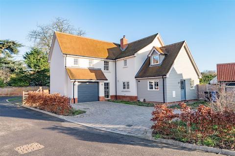 4 bedroom detached house for sale, 1 Priory Meadows, Hadleigh