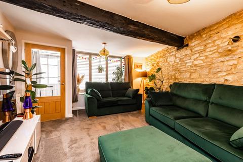 2 bedroom cottage for sale, The Jolly Tucker, 10A West End, Witney OX28 1ND