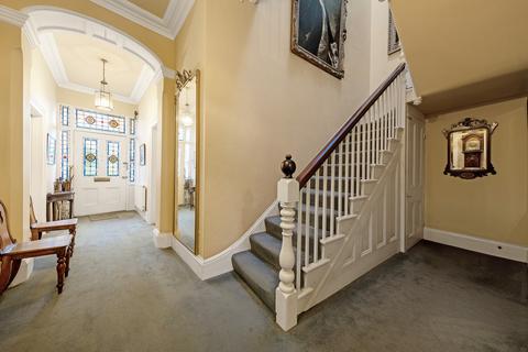 6 bedroom townhouse for sale, Binswood Avenue, Leamington Spa, Warwickshire CV32 5SE