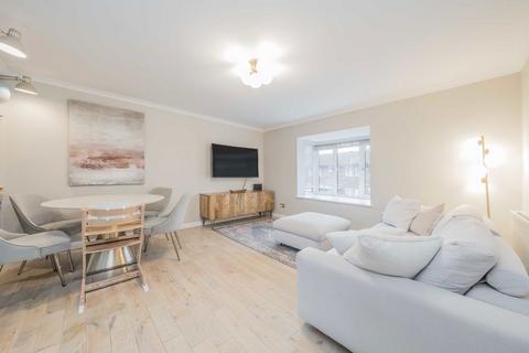 2 bedroom maisonette for sale, Embleton Walk, Hampton TW12