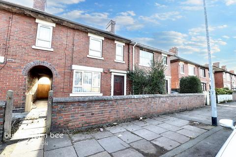 3 bedroom townhouse for sale, Kimberley Street, Stoke-On-Trent