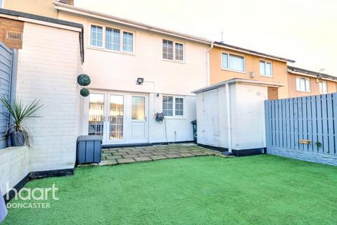 22 Howbeck Drive, Edlington, Doncaster, DN12 1PW