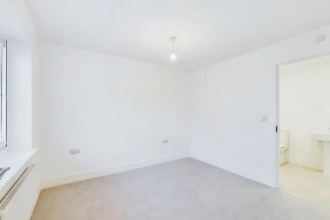 5 bedroom detached house for sale, The Oak, High Oakham Ridge, Mansfield, NG18
