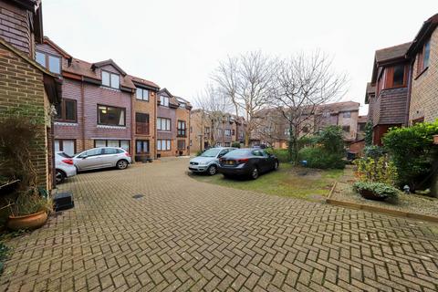 3 bedroom end of terrace house for sale, Preston Village Mews, Middle Road, Brighton