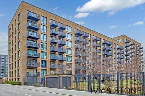 3 bedroom apartment for sale, 2 Regalia Close, London, Greater London, E16