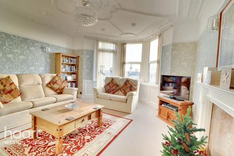 1 bedroom flat for sale, Queens Road, WESTON-SUPER-MARE