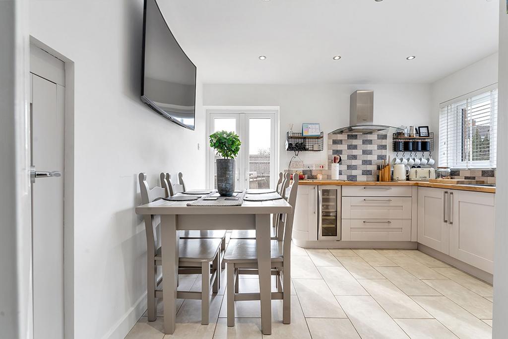 Breakfast Kitchen