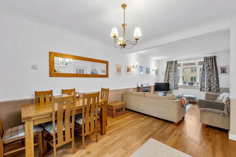 133 Addison Road, Caterham, CR3 5LW