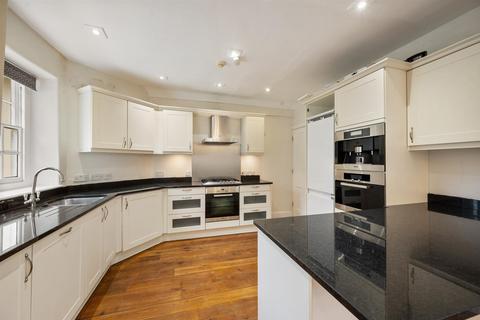 2 bedroom townhouse for sale, Baslow Road, Bakewell