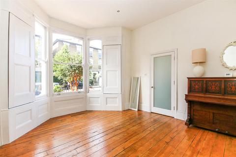 2 bedroom apartment to rent, Wilberforce Road, London N4