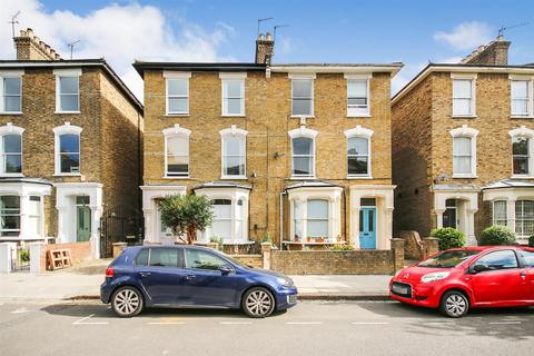 2 bedroom apartment to rent, Wilberforce Road, London N4