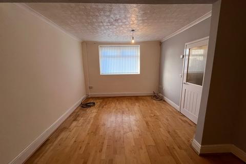 3 bedroom semi-detached house to rent, 90 Heol Gerrig Treboeth Swansea