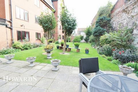 2 bedroom apartment for sale, St Peters Plain, Great Yarmouth