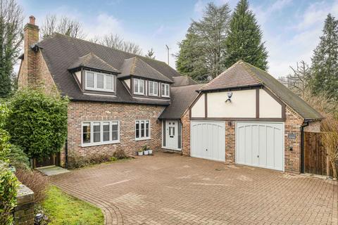 5 bedroom detached house for sale, 19 The Lindens, Hemel Hempstead, HP3