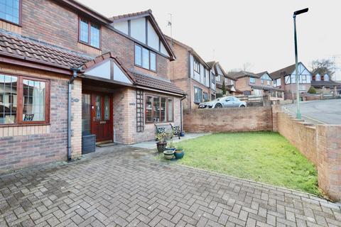 4 bedroom detached house for sale, Plynlimon Close, Crumlin, NP11