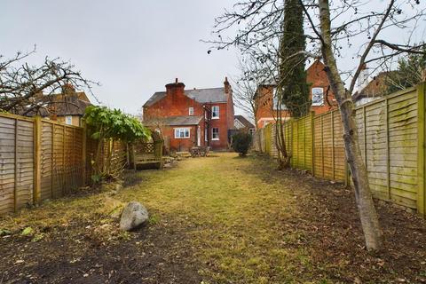 3 bedroom semi-detached house for sale, Waverley Road, West Reading, Reading, RG30