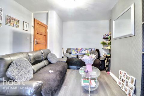 3 bedroom bungalow for sale, Stuart Road, Southend-on-Sea