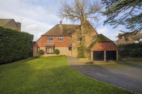 4 bedroom detached house for sale, Heathfield Road, Penenden Heath, Maidstone