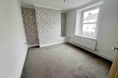 3 bedroom semi-detached house to rent, Cwmamman Road, Ammanford, Carmarthenshire, SA18