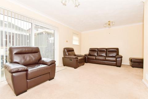 3 bedroom terraced house for sale, Beechcroft Gardens, Ramsgate, Kent