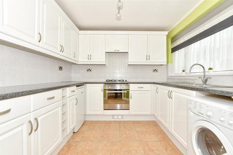 3 bedroom terraced house for sale, Beechcroft Gardens, Ramsgate, Kent