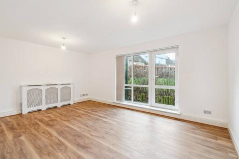 2 bedroom apartment to rent, Tedder Close, Hillingdon, UB10