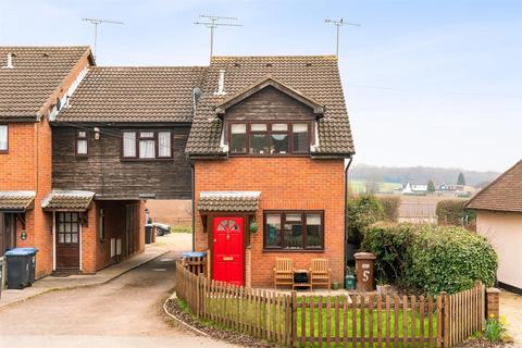 5 Barley Croft, Woolmer Green, Knebworth, SG3 6HY