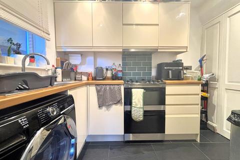 5 Barley Croft, Woolmer Green, Knebworth, SG3 6HY