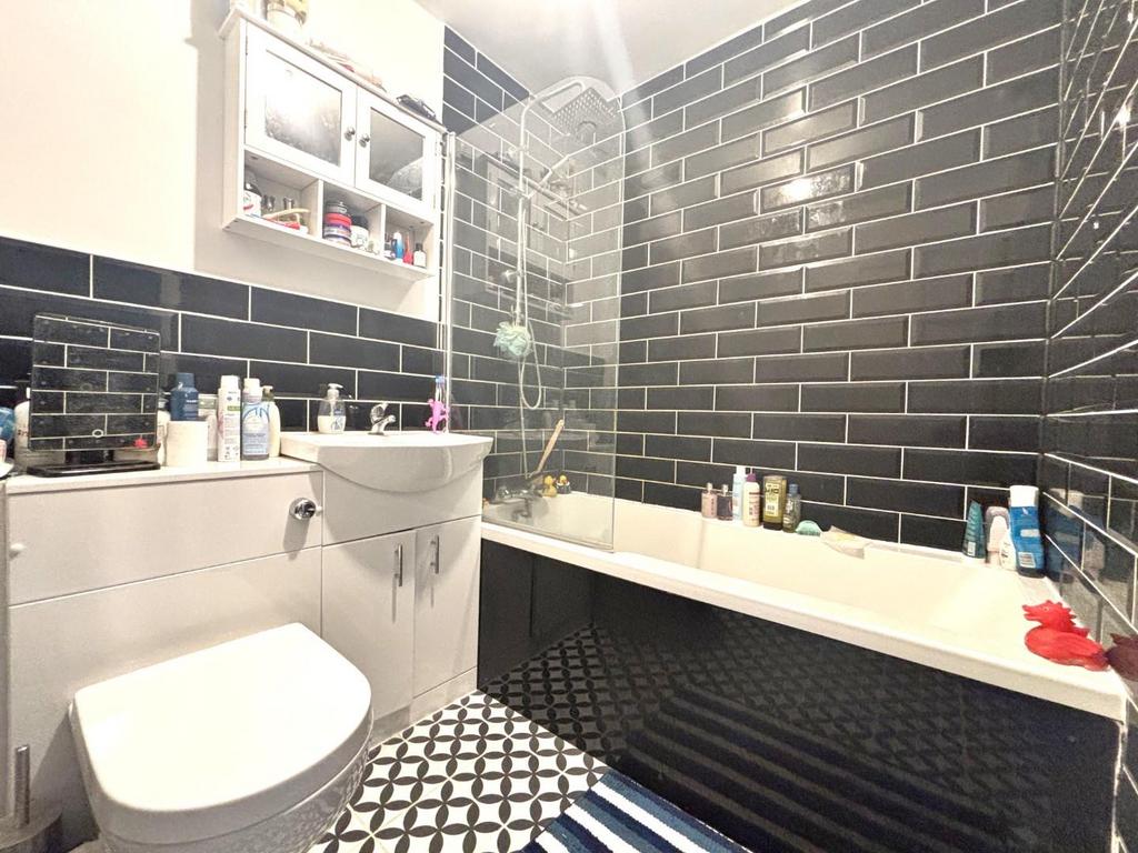 Bathroom.jpeg