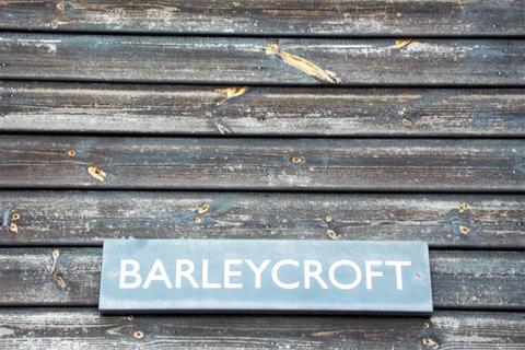 5 Barley Croft, Woolmer Green, Knebworth, SG3 6HY