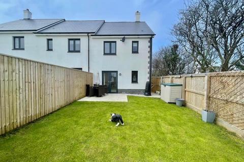 2 bedroom end of terrace house for sale, Cornfield Walk, Sageston