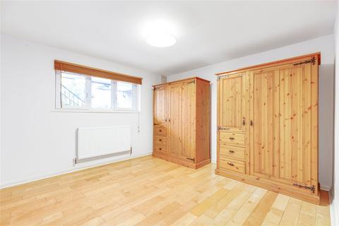 1 bedroom flat for sale, Thrale Road, Furzedown, SW16