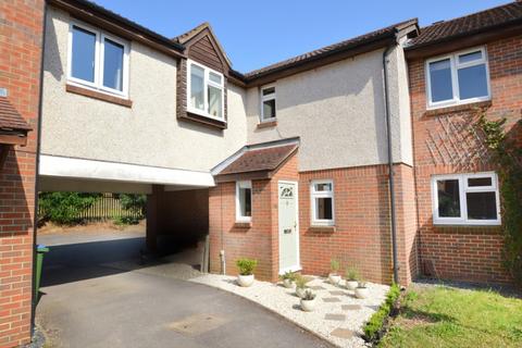 3 bedroom end of terrace house for sale, Shaw Drive, WALTON-ON-THAMES, KT12