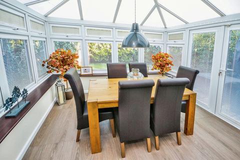 8 Cameron Close, Stanford-le-hope, SS17 8EY