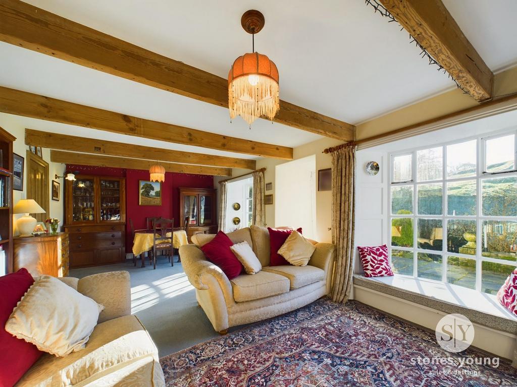 Open Plan Lounge &amp; Dining Room