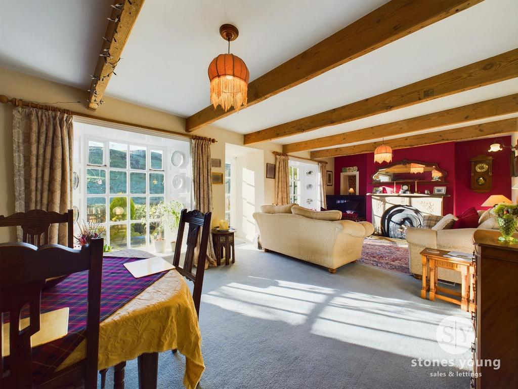 Open Plan Lounge &amp; Dining Room