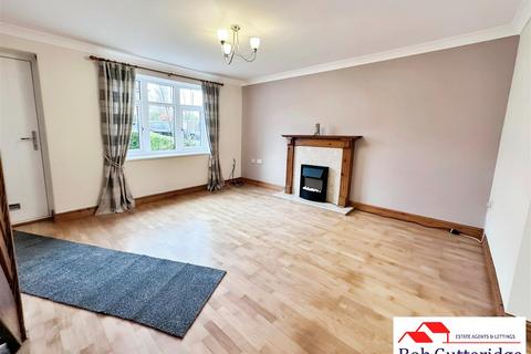 3 bedroom townhouse to rent, Barmouth Grove, Brindley Ford, Stoke-On-Trent