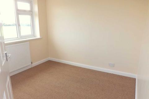 38 Bramlyn Close, Clowne, Chesterfield, S43 4QP
