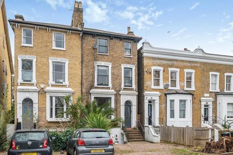 2 bedroom flat for sale, Devonshire Road, Forest Hill