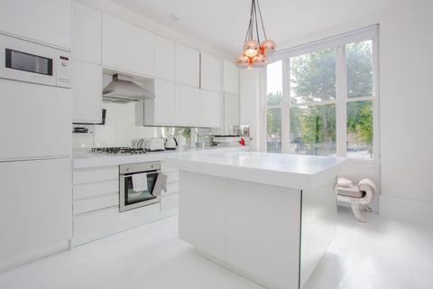 4 bedroom house for sale, Victoria Road, London, , NW6 6TA