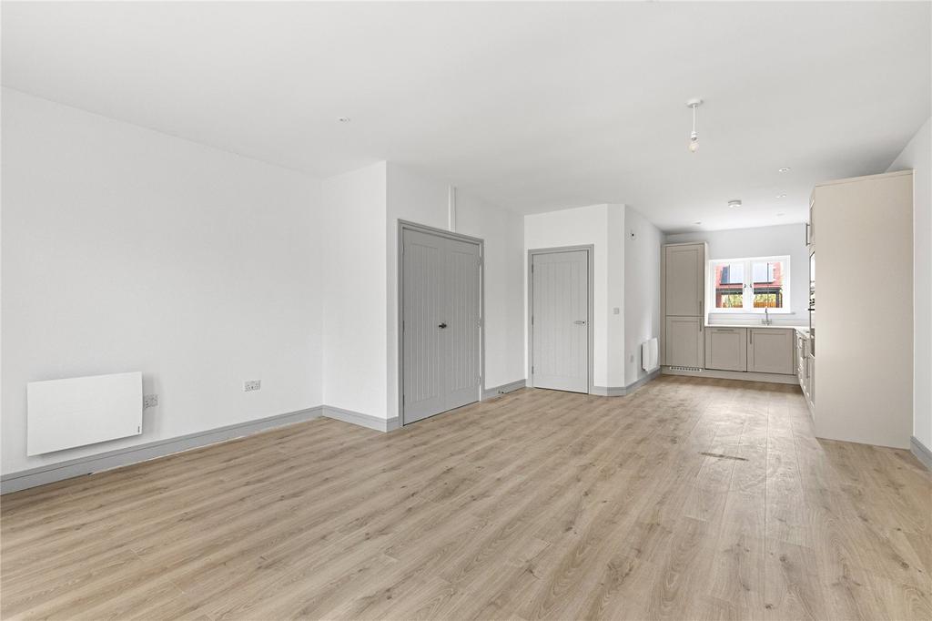 Living Room/Kitchen