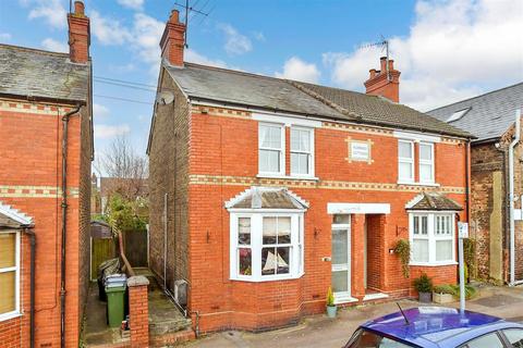 3 bedroom semi-detached house for sale, Park Terrace East, Horsham, West Sussex