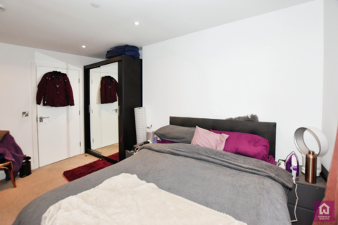 2 bedroom flat to rent, EAST Tower, 9 Owen Street, Manchester, Greater Manchester, M15