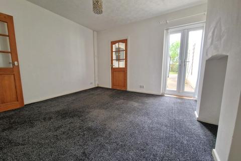 2 bedroom terraced house to rent, Leesland Road, Gosport, Hampshire, PO12