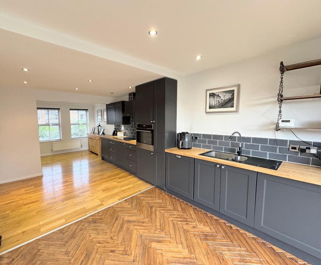 Breakfast kitchen