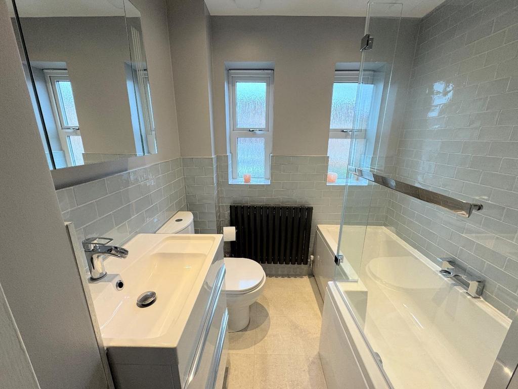 Family bathroom