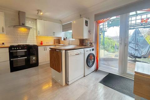 56 The Drive, Collier Row, Romford, RM5 3TR