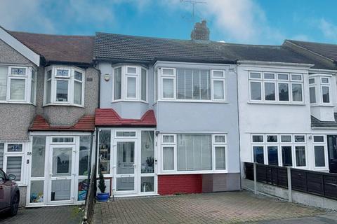 56 The Drive, Collier Row, Romford, RM5 3TR