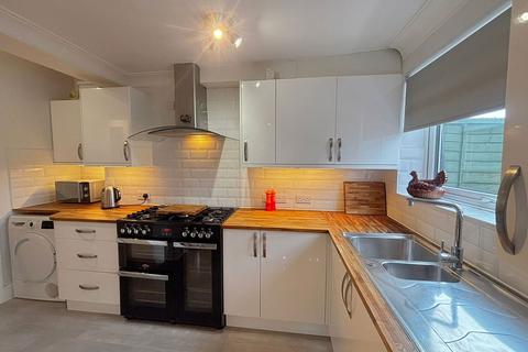56 The Drive, Collier Row, Romford, RM5 3TR